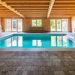 بيت للعطل Mansion With Pool & Bar *