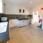 بيت للعطل Mansion With Pool & Bar