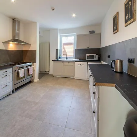 Mansion With Pool & Bar Bullange/Büllingen