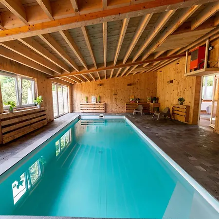 Mansion With Pool & Bar Prázdninový dům