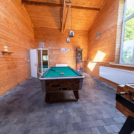 Mansion With Pool & Bar Prázdninový dům Bullange