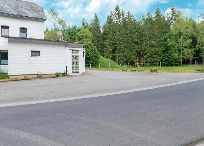 Mansion With Pool & Bar Semesterbostad Bullange